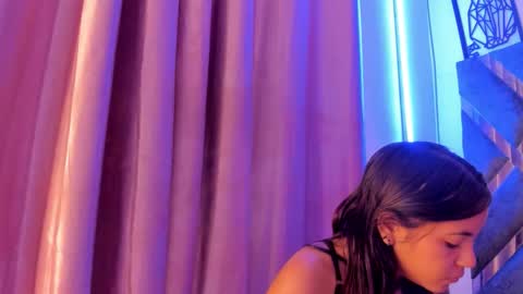 Snapshot of maggie_greene chatting on 09-27-25, 12:32 Maggie online show from 09-27-25, 12:32