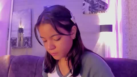 Snapshot of maggie_greene chatting on 10-10-25, 12:37 Maggie online show from 10-10-25, 12:37