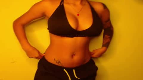 maggie online show from 10-27-25, 05:44