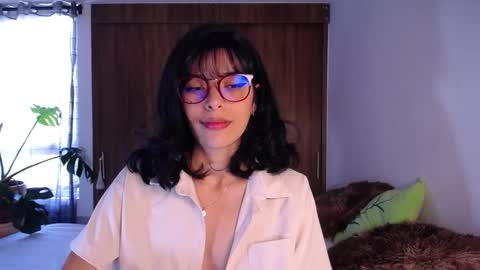 Snapshot of maggie_raver chatting on 12-03-25, 08:29 maggie online show from 12-03-25, 08:29