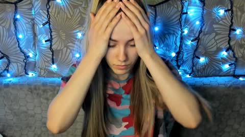 Snapshot of maggiecake chatting on 01-29-25, 01:58 Maggie online show from 01-29-25, 01:58