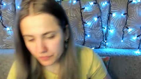 Maggie online show from 06-15-26, 04:47