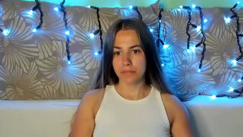 Maggie online show from 08-08-26, 03:41