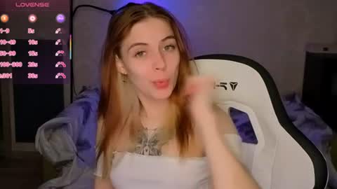 Snapshot of magic_bella chatting on 06-11-26, 04:16 Bella online show from 06-11-26, 04:16