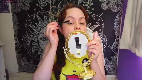 Claire online show from 02-26-26, 09:58