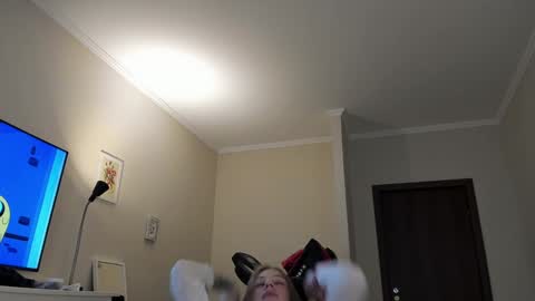 Snapshot of magic_couple13 chatting on 12-27-24, 10:01 Alice online show from 12-27-24, 10:01