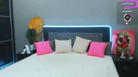 Hypnotizing online show from 12-10-24, 07:58