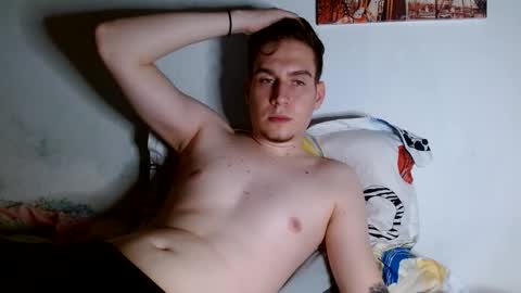 magic_fantasy77 online show from 06-07-26, 02:16