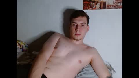 magic_fantasy77 online show from 06-08-26, 01:39