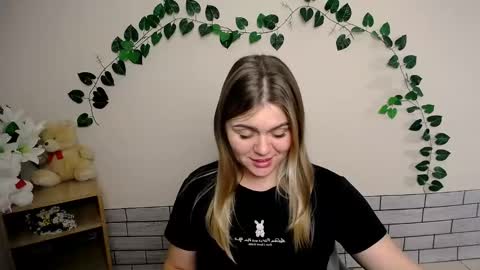 Snapshot of magic_katarina_ chatting on 01-07-25, 11:05 magic_katarina_ online show from 01-07-25, 11:05