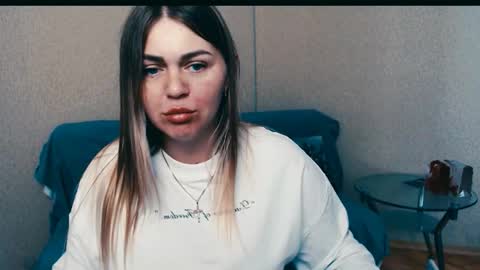 Snapshot of magic_katarina_ chatting on 10-23-25, 11:42 magic_katarina_ online show from 10-23-25, 11:42