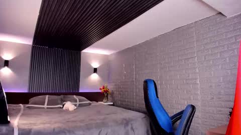 Marge online show from 12-17-25, 08:48