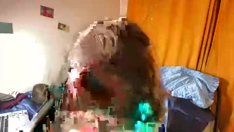 Mikky or Moon online show from 12-31-24, 09:17