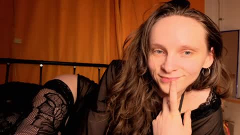 Snapshot of magic_mini_moon chatting on 04-03-26, 09:57 Mikky or Moon online show from 04-03-26, 09:57