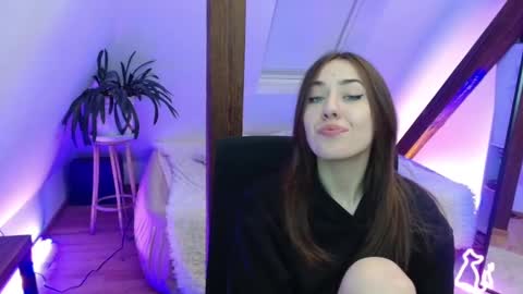 Snapshot of magic_zooey chatting on 02-18-25, 10:58 Zooey online show from 02-18-25, 10:58