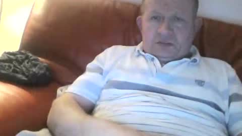 Snapshot of magicman250 chatting on 02-17-26, 10:27 magicman250 online show from 02-17-26, 10:27