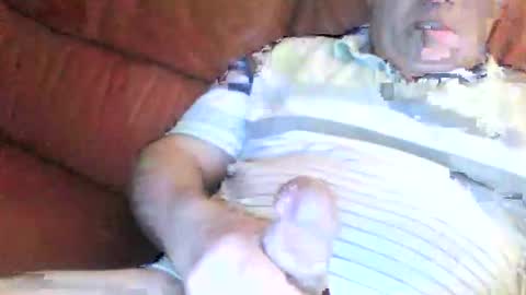 Snapshot of magicman250 chatting on 02-25-26, 11:03 magicman250 online show from 02-25-26, 11:03