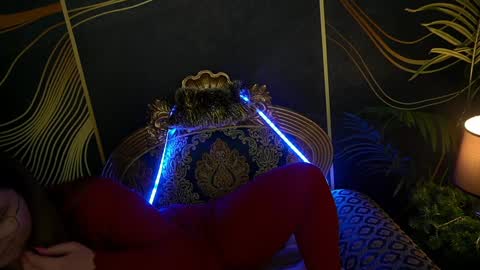 Emily online show from 01-14-25, 04:18