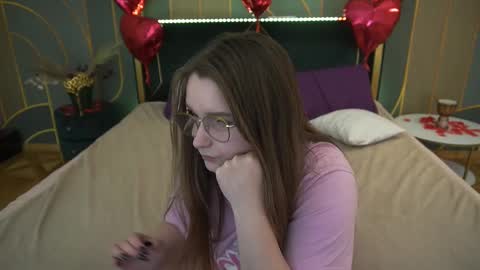 Emily online show from 03-03-25, 06:44