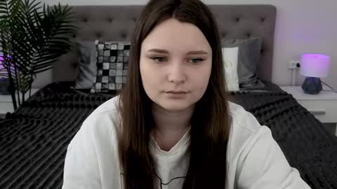 Emily online show from 03-16-26, 07:23