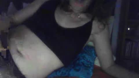 Snapshot of magictouchbunny chatting on 05-20-26, 04:51 Bunny online show from 05-20-26, 04:51