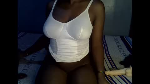 Snapshot of magizitah chatting on 12-20-25, 09:00 magizitah online show from 12-20-25, 09:00