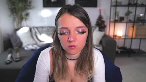 Snapshot of magnetic_ami chatting on 12-25-24, 09:45 Ami online show from 12-25-24, 09:45