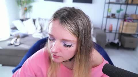 Snapshot of magnetic_ami chatting on 03-11-25, 01:56 Ami online show from 03-11-25, 01:56