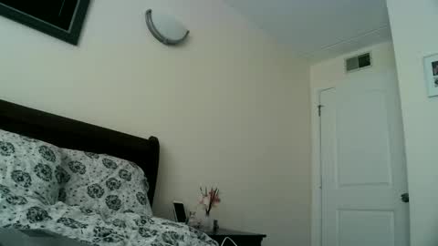 magnitaaa online show from 12-17-24, 06:53