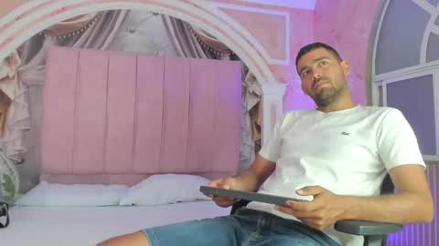 Magnus Alejo online show from 04-12-26, 11:26