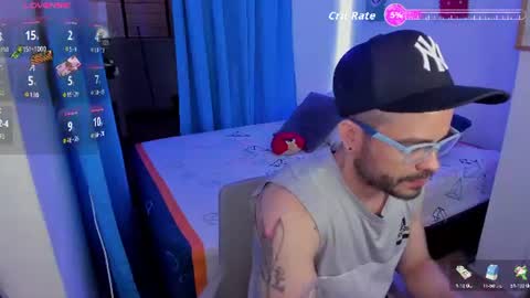 Snapshot of magnus_king chatting on 06-14-26, 10:12 online show from 06-14-26, 10:12