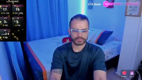 Snapshot of magnus_king chatting on 06-19-26, 02:05 online show from 06-19-26, 02:05