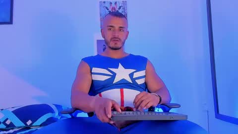 Snapshot of magnusclark chatting on 04-21-26, 07:39 Magnusclark online show from 04-21-26, 07:39