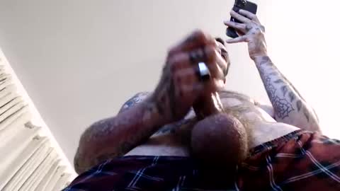 magnusohm online show from 10-16-25, 02:01