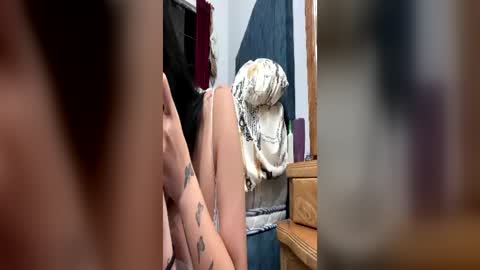 Snapshot of magy_18 chatting on 07-01-26, 02:35 magy_18 online show from 07-01-26, 02:35
