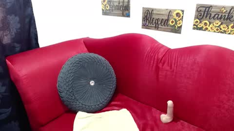 ISABELA online show from 02-14-25, 10:14