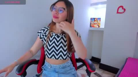 Snapshot of maia_blaze chatting on 07-04-26, 01:28 Maia online show from 07-04-26, 01:28