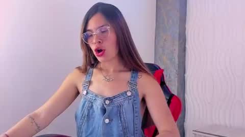 Snapshot of maia_blaze chatting on 07-29-26, 08:07 Maia online show from 07-29-26, 08:07