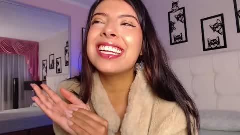 Maia Reficco online show from 01-06-26, 12:53