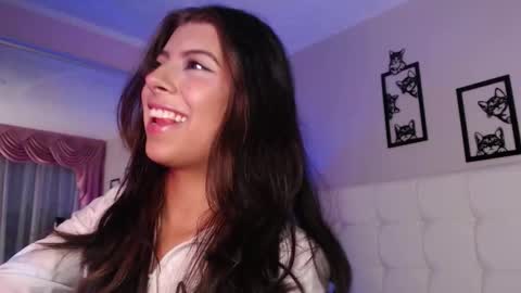 Maia Reficco online show from 02-04-26, 12:11