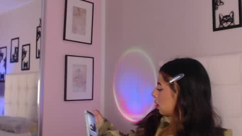 Maia Reficco online show from 04-01-26, 12:17