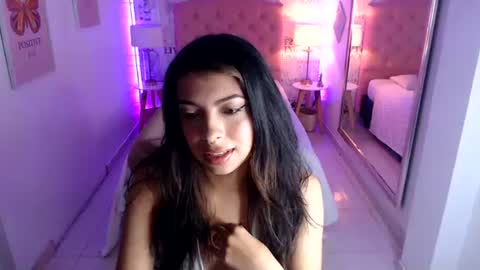 Snapshot of maia_reficco chatting on 06-27-26, 12:55 Maia Reficco online show from 06-27-26, 12:55
