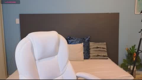 Maiaa Ruiz  online show from 12-28-24, 01:06