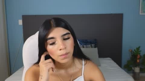 Maiaa Ruiz  online show from 01-02-25, 01:08