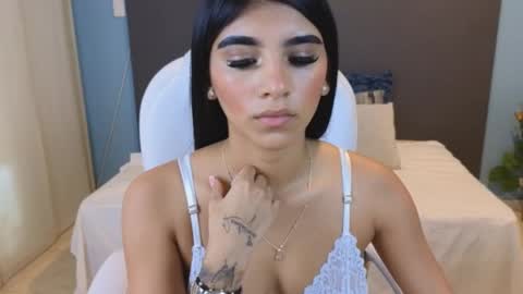 Maiaa Ruiz  online show from 01-02-25, 04:13