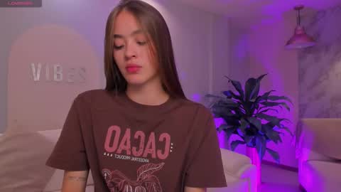  Maia  online show from 09-30-25, 06:24