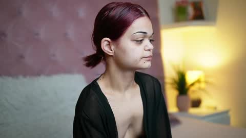  Maia  online show from 03-26-26, 09:09