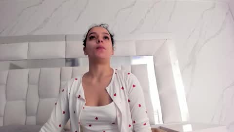 Maia  online show from 01-09-26, 11:57