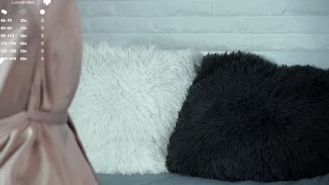 Lucy online show from 02-08-25, 04:25