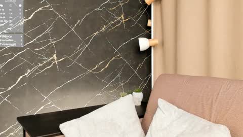 Lucy online show from 02-13-25, 07:42